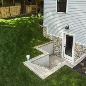 Side Entrances & Walkouts